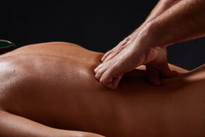 handsome male masseur giving massage to girl on bl 2023 11 27 05 09 02 utc