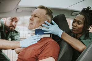 paramedic placing a cervical collar to an injured 2023 11 27 05 26 45 utc